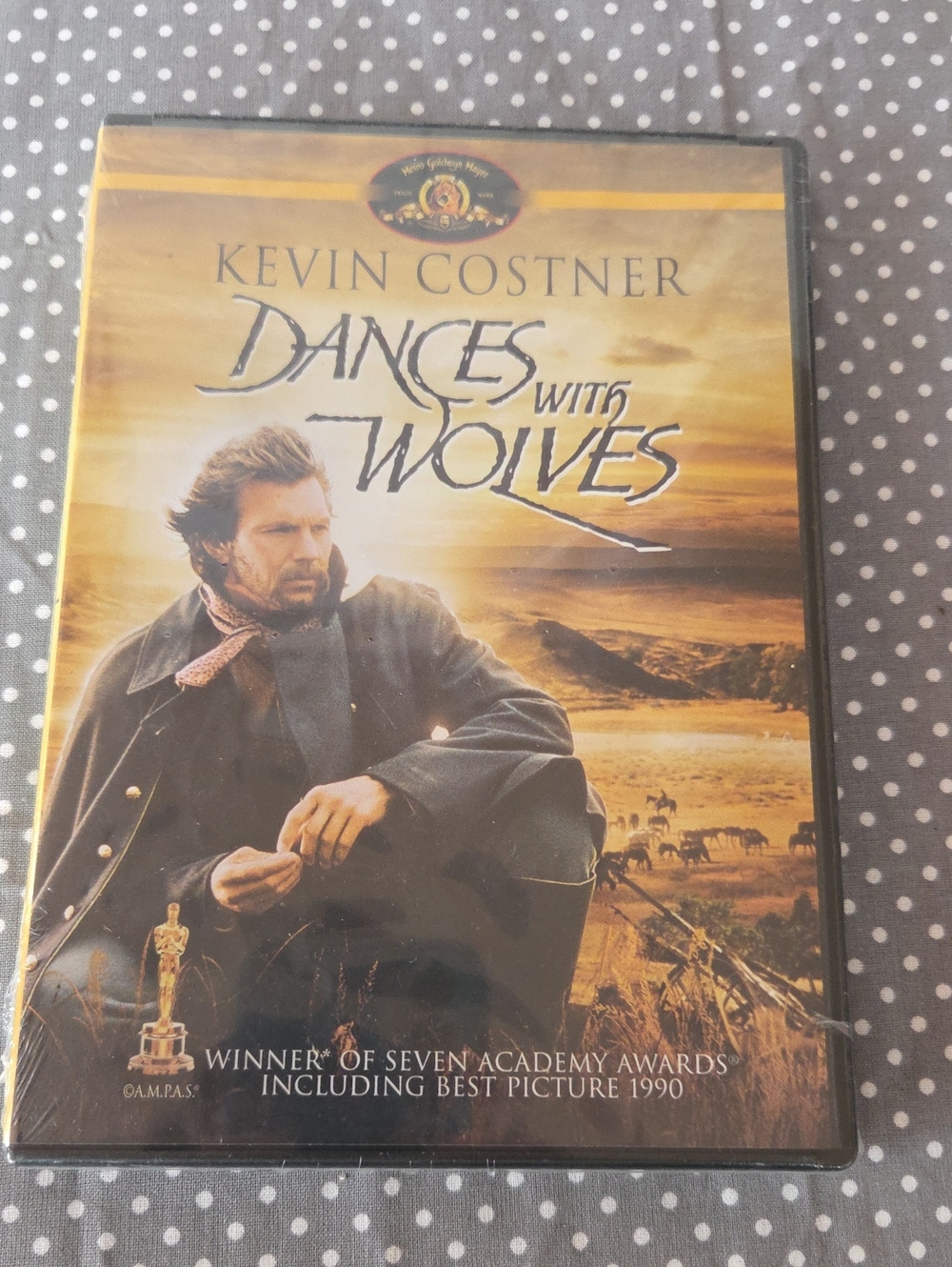 Dances With Wolves (Yellow) DVD - Kevin Costner